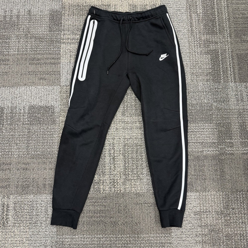 Nike Sportswear Tech Fleece Joggers Mens Size Medium Black FZ0762-010 NEW